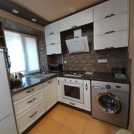 Comfortable Apartment Krementsjuk Eksteriør bilde