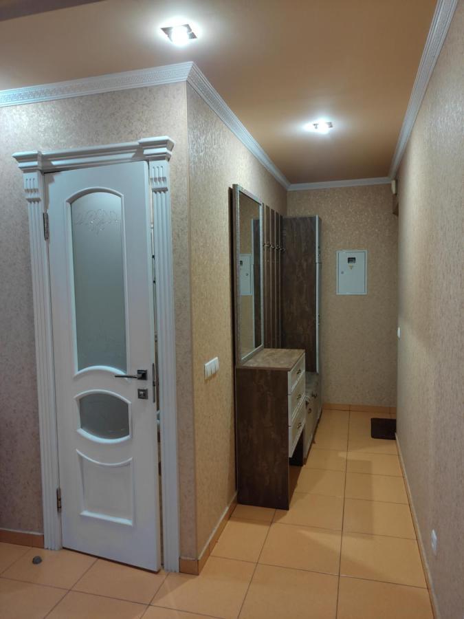 Comfortable Apartment Krementsjuk Eksteriør bilde